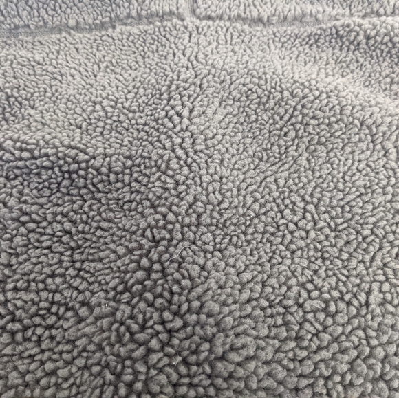 L.L. Bean Mountain Pile Sherpa Fleece Vest Men's XL-Regular Olive Green Adult - Picture 9 of 9